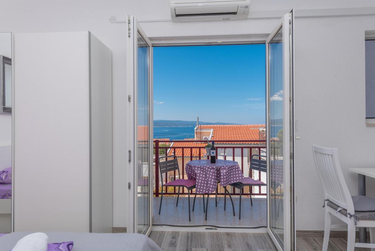 Apartmani Franko Baška Voda エクステリア 写真