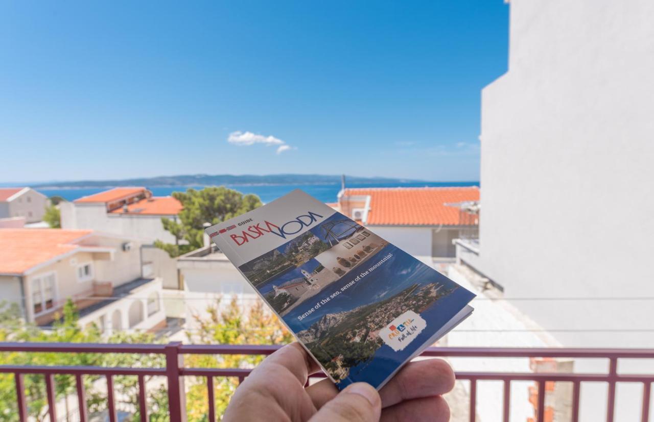 Apartmani Franko Baška Voda エクステリア 写真