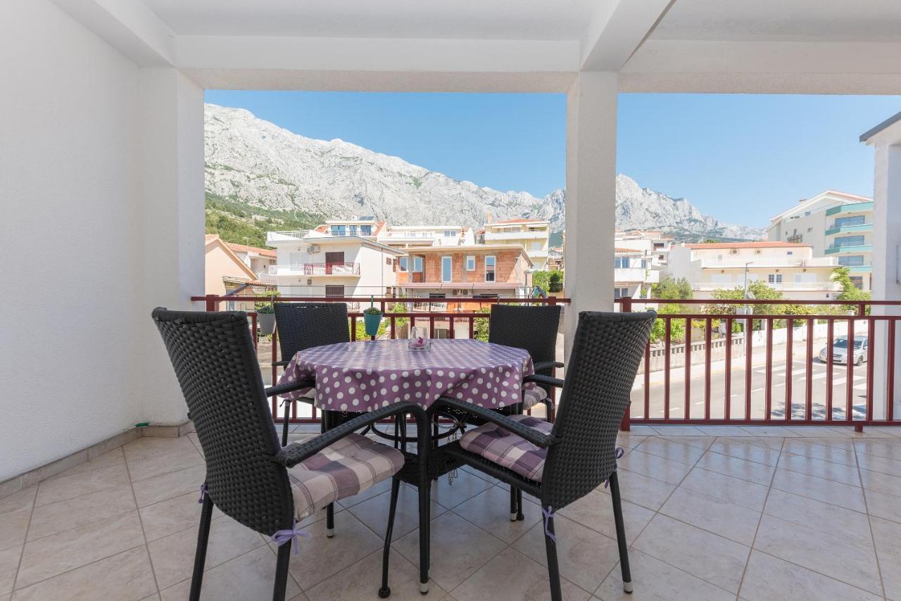 Apartmani Franko Baška Voda エクステリア 写真