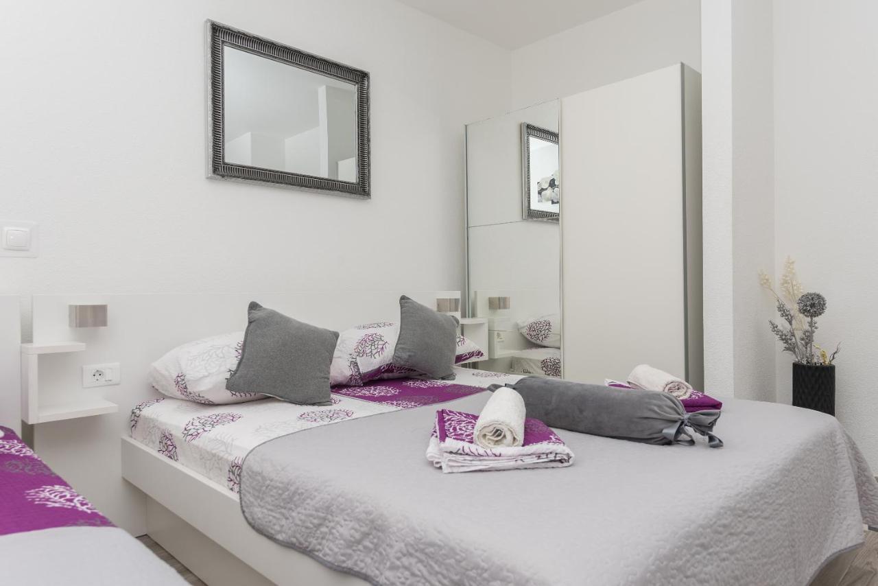 Apartmani Franko Baška Voda エクステリア 写真