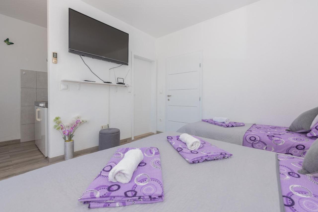 Apartmani Franko Baška Voda エクステリア 写真