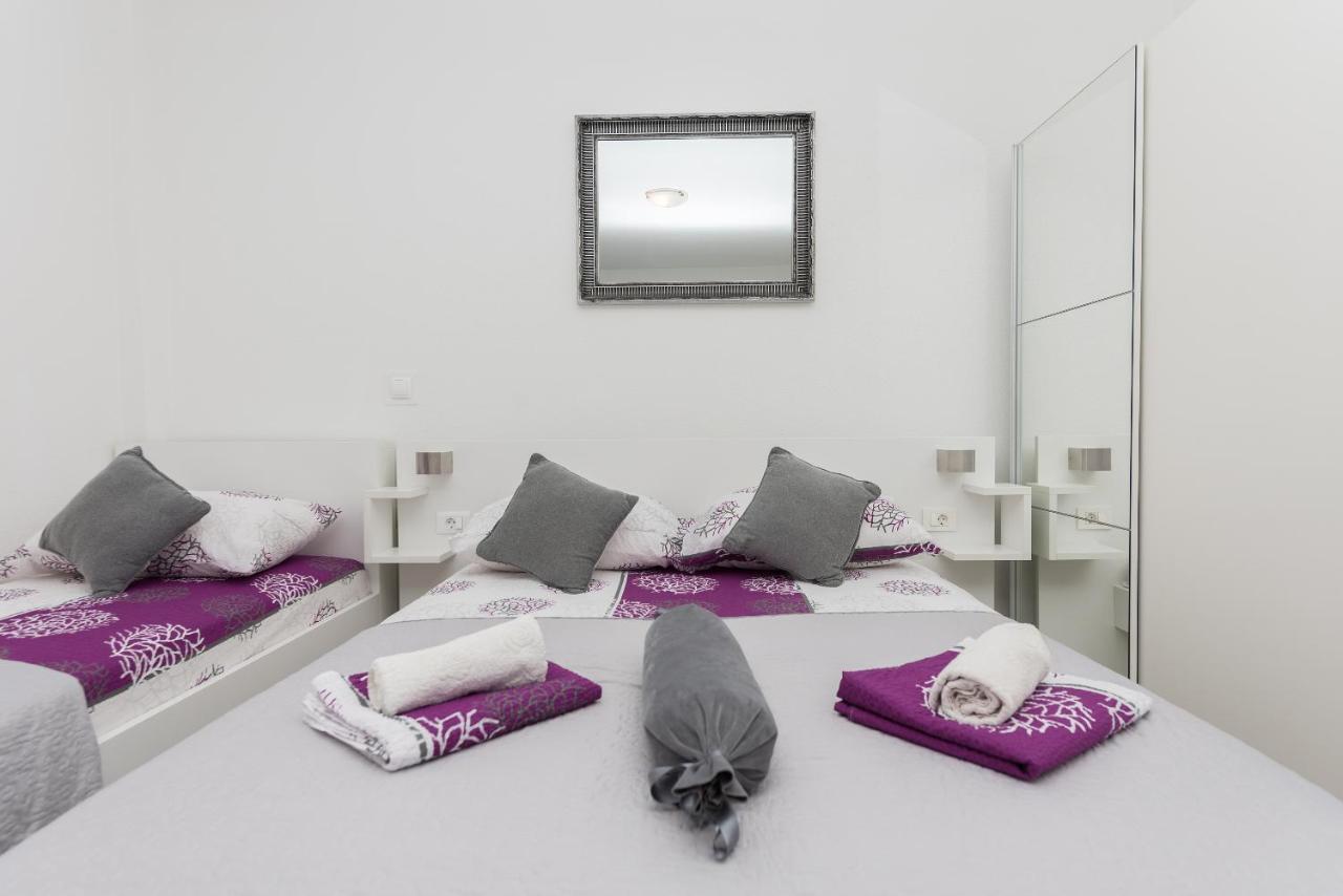 Apartmani Franko Baška Voda エクステリア 写真