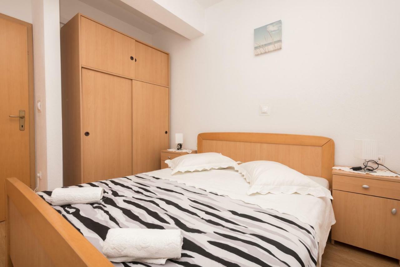Apartmani Franko Baška Voda エクステリア 写真