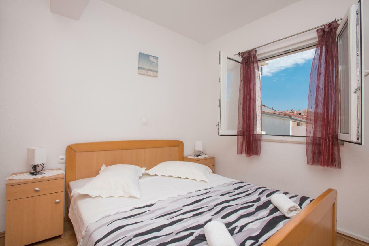 Apartmani Franko Baška Voda エクステリア 写真